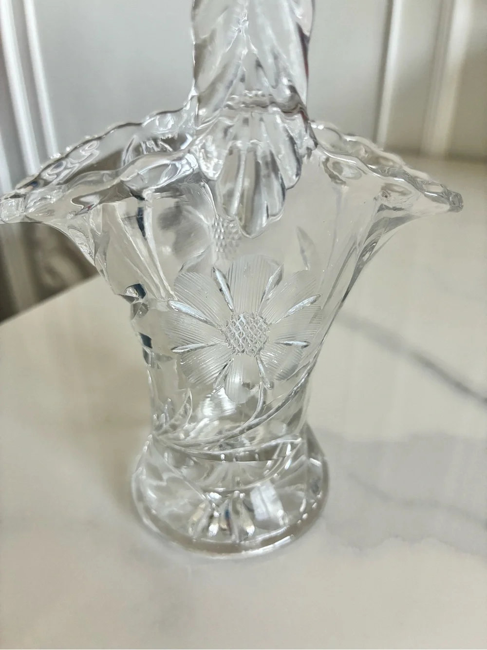 Clear‎ Glass Floral Basket Vase